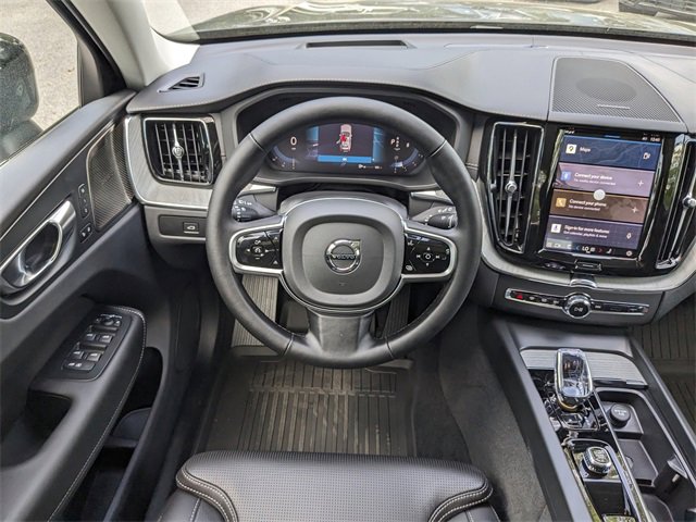 New 2025 Volvo XC60 B5 Ultra w/ Climate Package image 17
