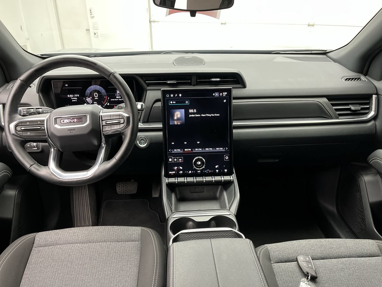 Certified 2026 GMC Terrain Elevation AWD/4WD image 4