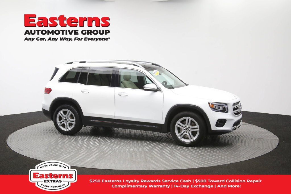 Used 2022 Mercedes-Benz GLB 250 4MATIC w/ Premium Package Lite image 49