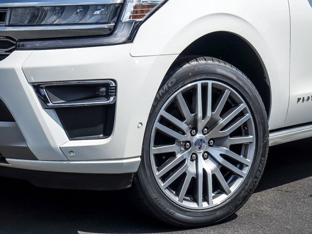 Certified 2024 Ford Expedition Max Platinum AWD/4WD image 4