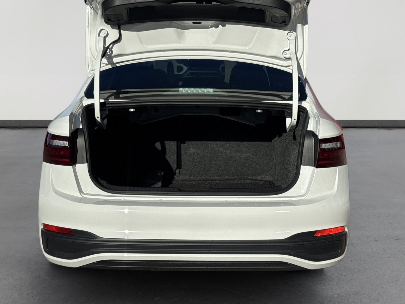 New 2026 Volkswagen Jetta Sport image 6