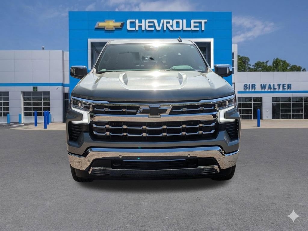 Used 2025 Chevrolet Silverado 1500 LTZ w/ LTZ Convenience Package II image 9