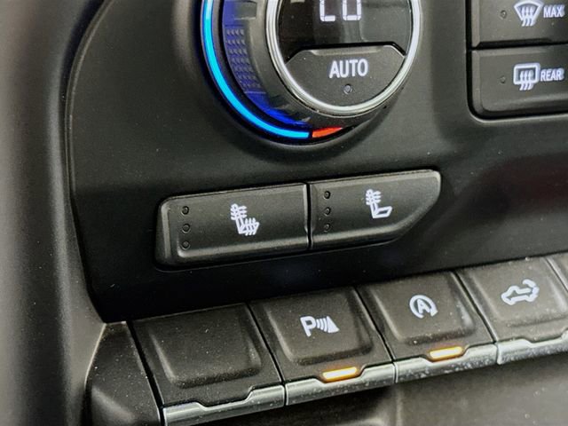 Used 2021 Chevrolet Silverado 1500 LT Trail Boss w/ Convenience Package II image 19