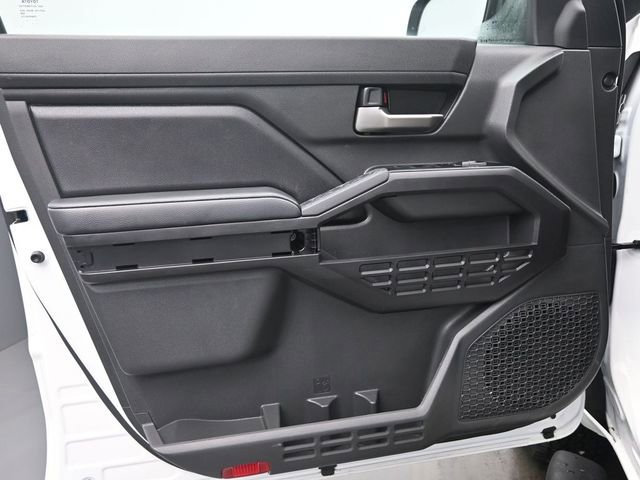 Used 2025 Toyota Tacoma TRD Off-Road AWD/4WD image 12