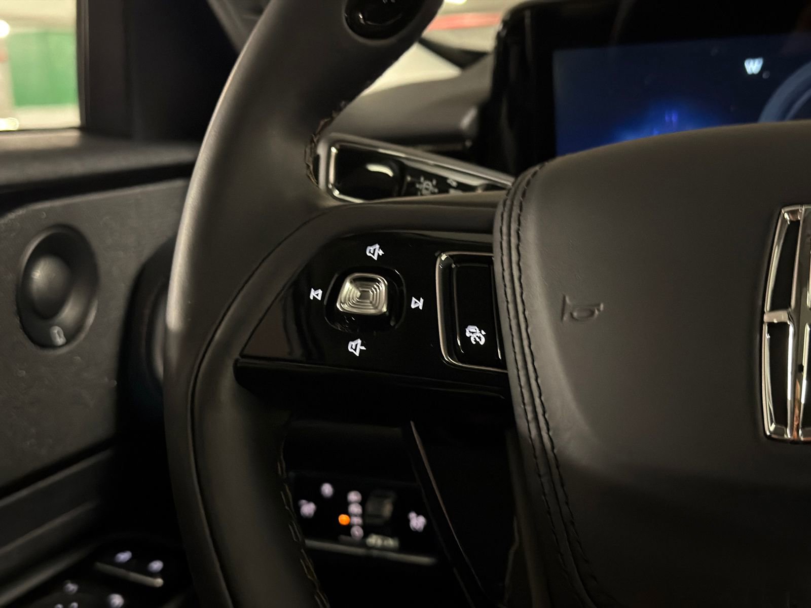 New 2026 Lincoln Aviator Reserve image 26