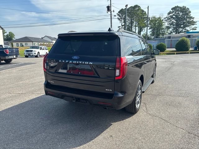 Used 2025 Ford Expedition Max Active AWD/4WD image 11