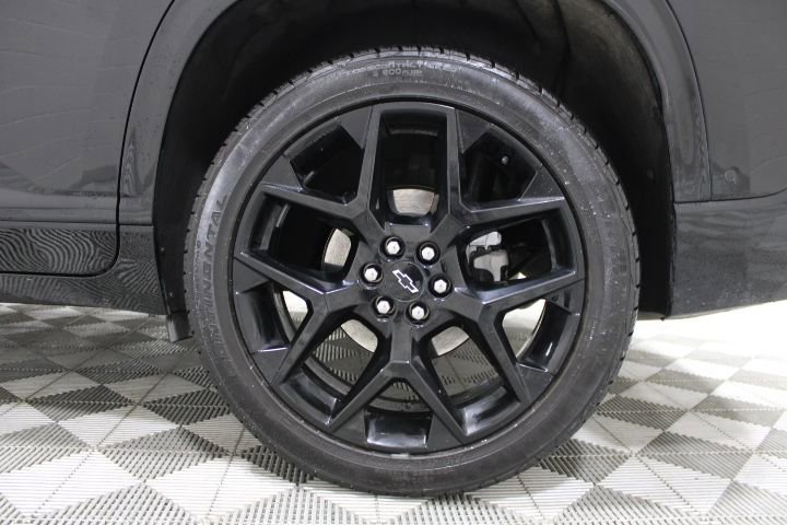 Used 2024 Chevrolet Traverse RS w/ LPO, Floor Liner Package image 47