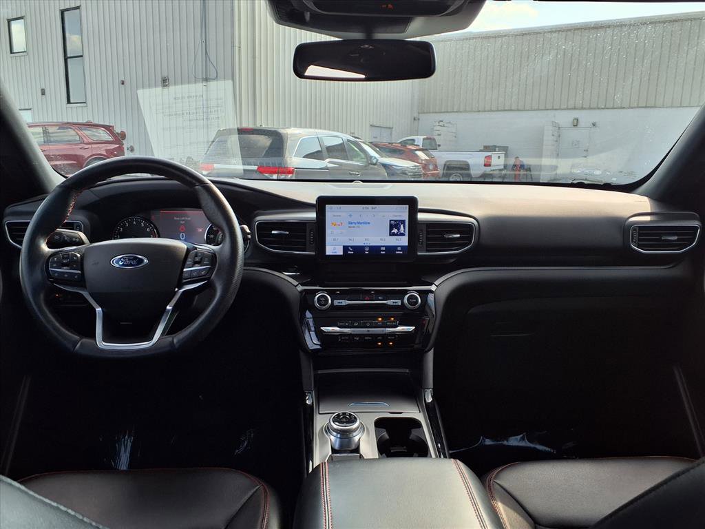Used 2022 Ford Explorer ST-Line image 9