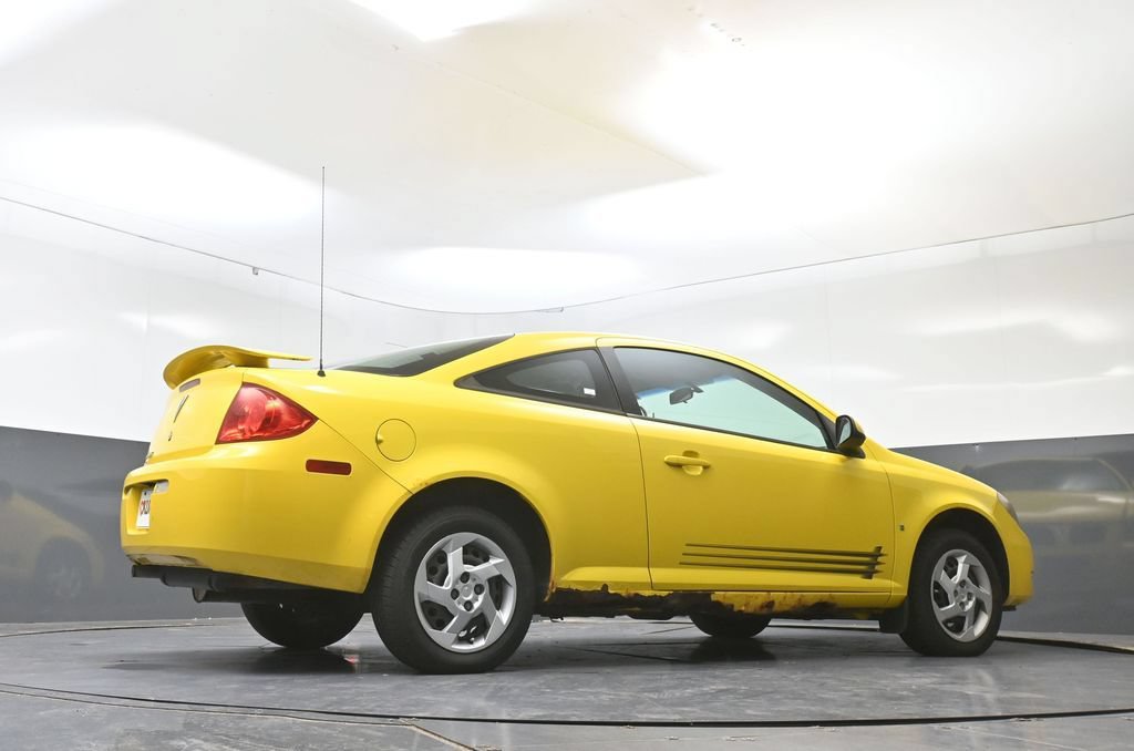 Used 2008 Pontiac G5 FWD image 21