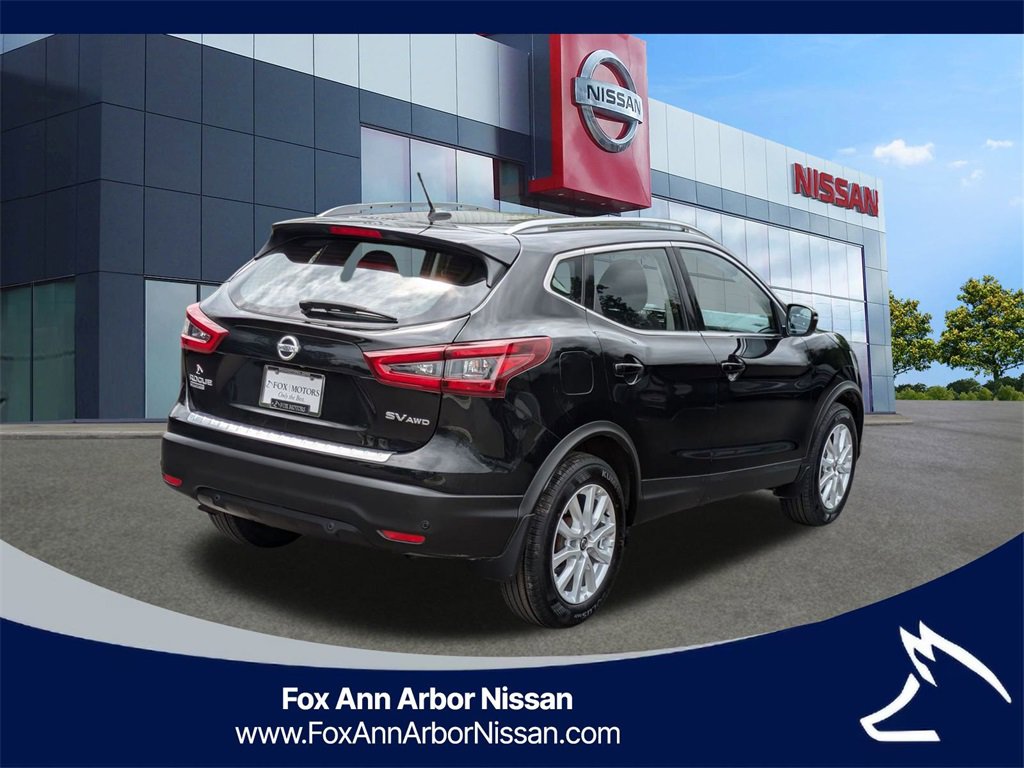 Certified 2022 Nissan Rogue Sport SV image 5