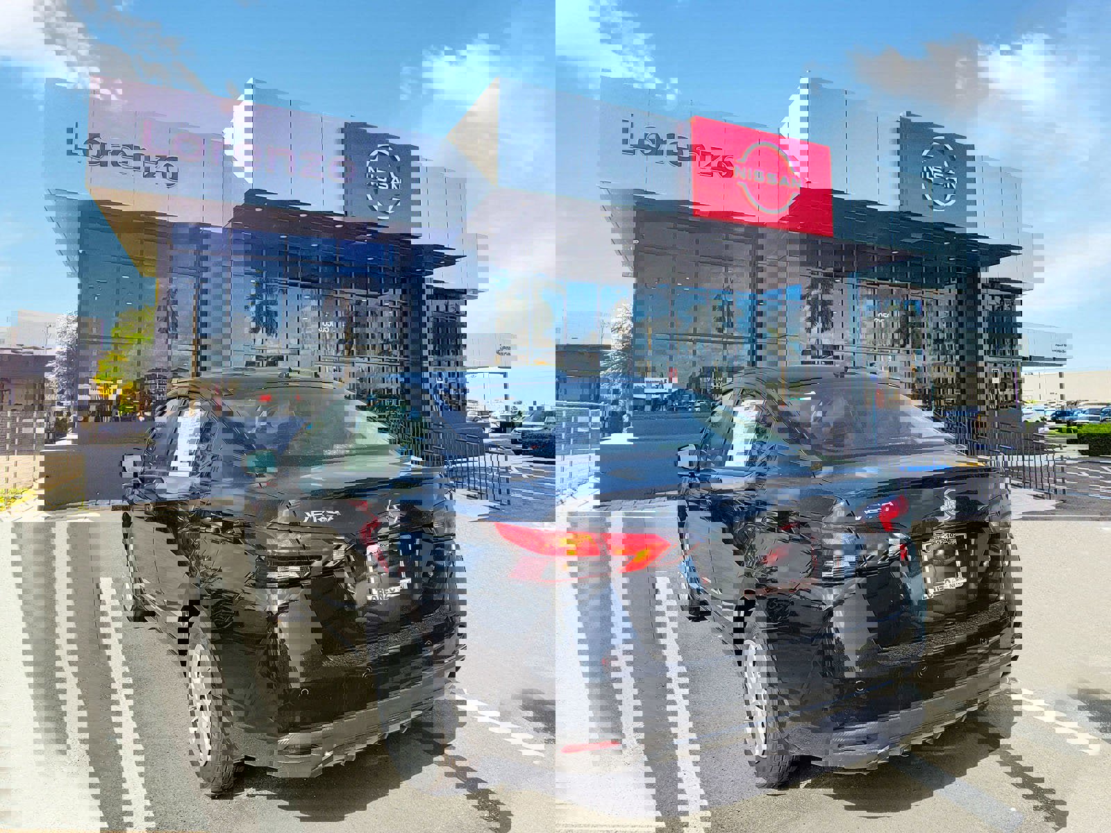 New 2025 Nissan Versa S w/ Trunk Package image 4