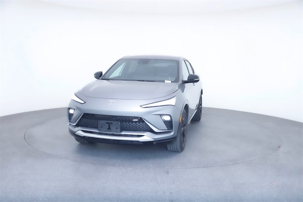 Used 2025 Buick Envista Sport Touring image 13