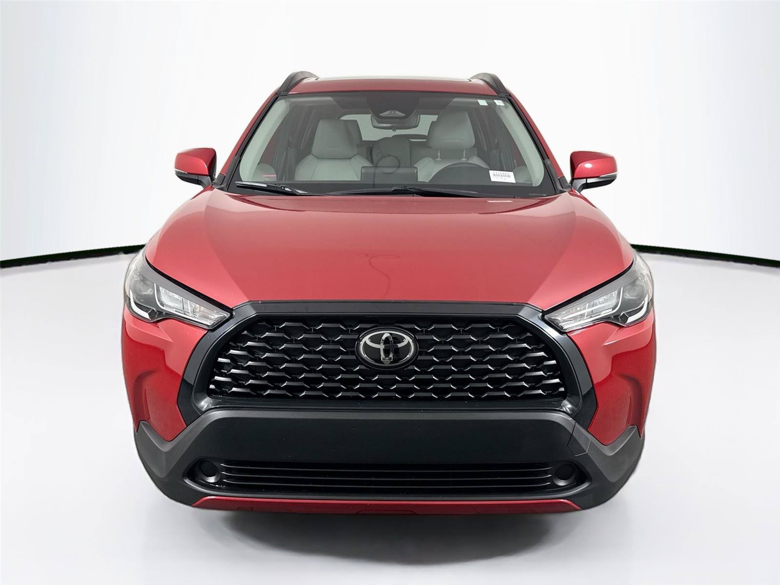 Used 2024 Toyota Corolla Cross LE w/ Moonroof Package FWD image 8