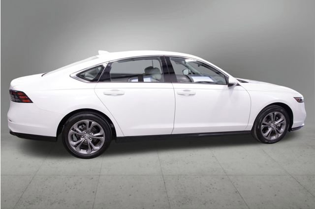 Used 2023 Honda Accord EX-L image 7