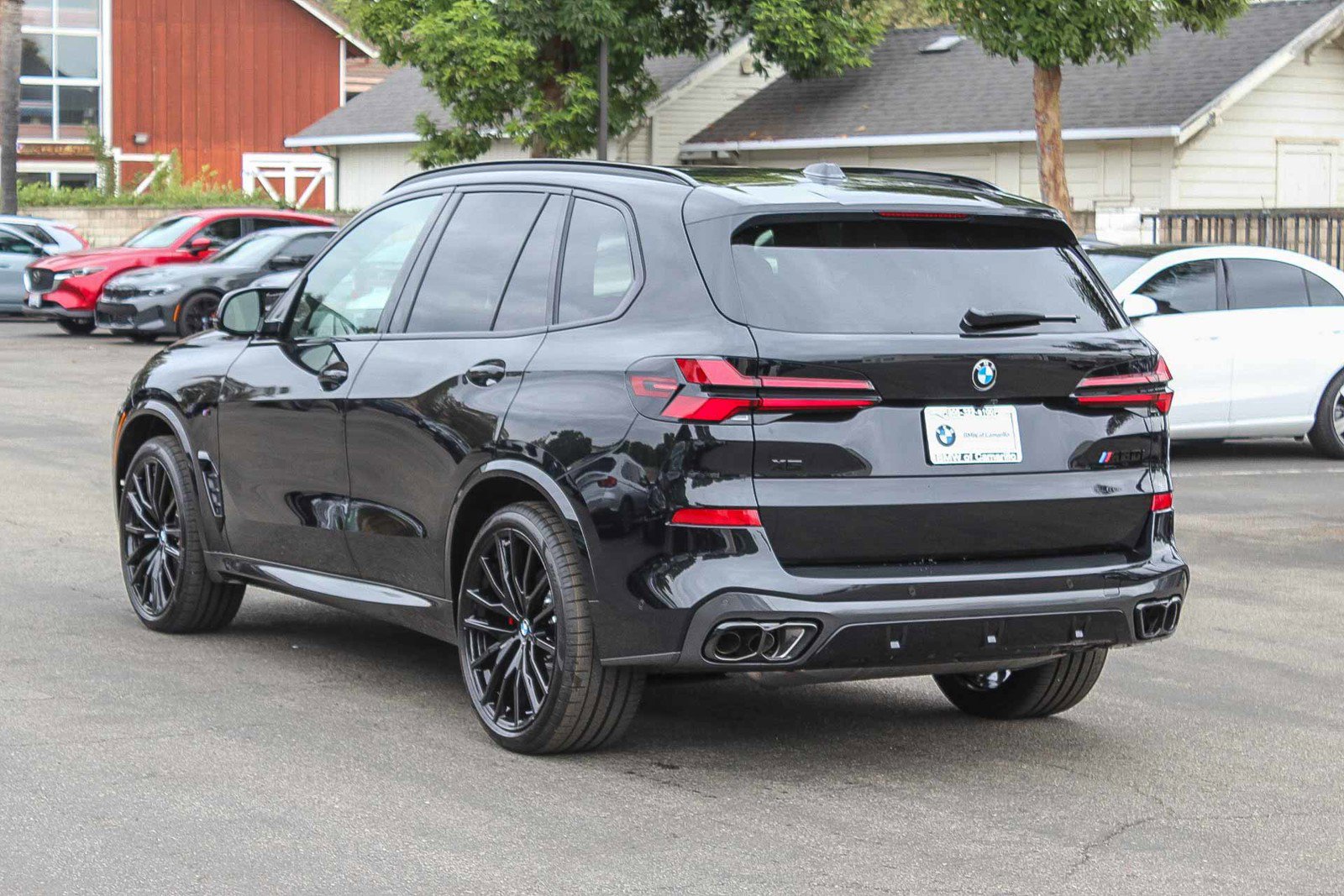 New 2026 BMW X5 M60i w/ Executive Package image 4