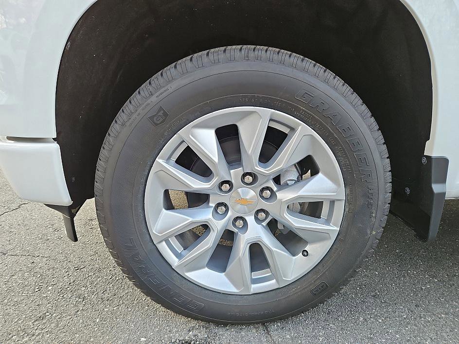 New 2026 Chevrolet Silverado 1500 Custom image 9