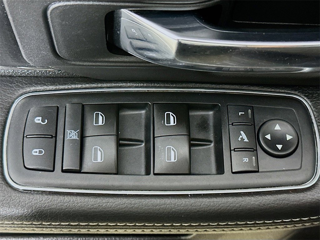 Used 2015 RAM 1500 Sport w/ Convenience Group image 22