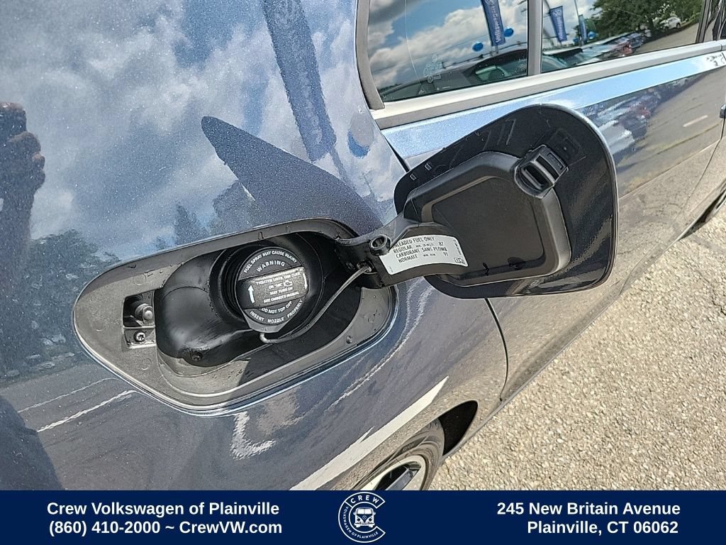 Used 2018 Volkswagen GTI SE w/ SE Leather Package FWD image 32