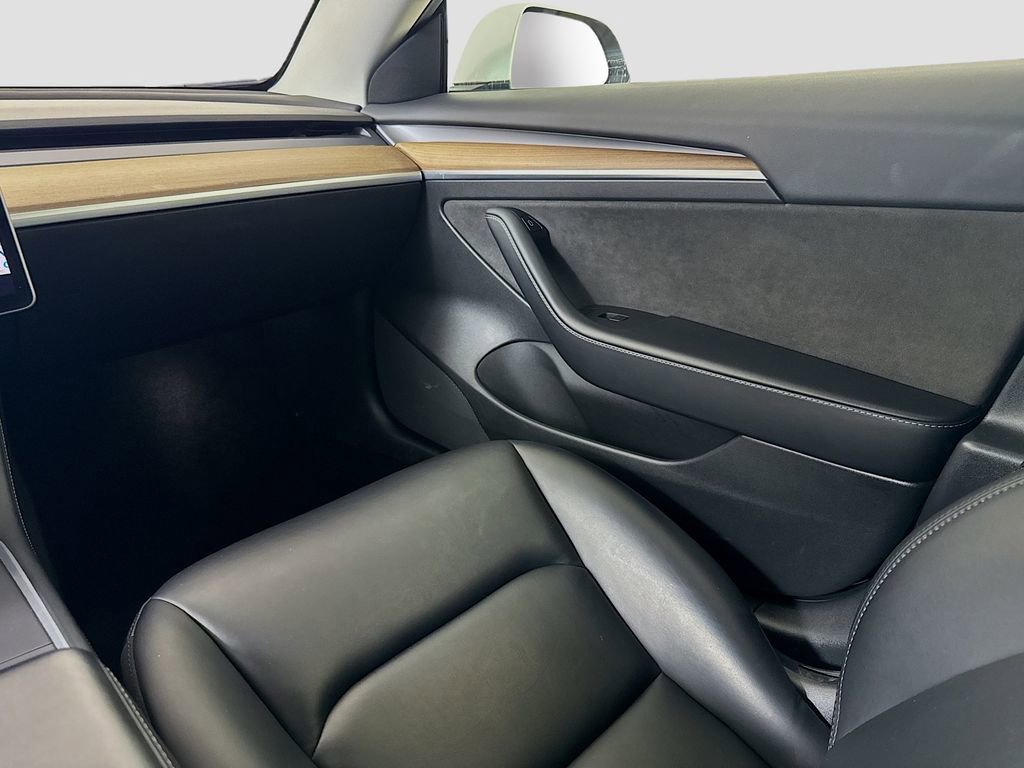 Used 2021 Tesla Model 3 Long Range image 23