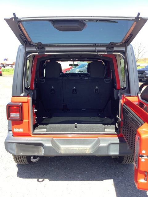 Certified 2019 Jeep Wrangler Unlimited Sport S AWD/4WD image 16