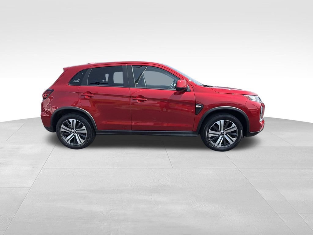 Used 2024 Mitsubishi Outlander Sport AWD image 2