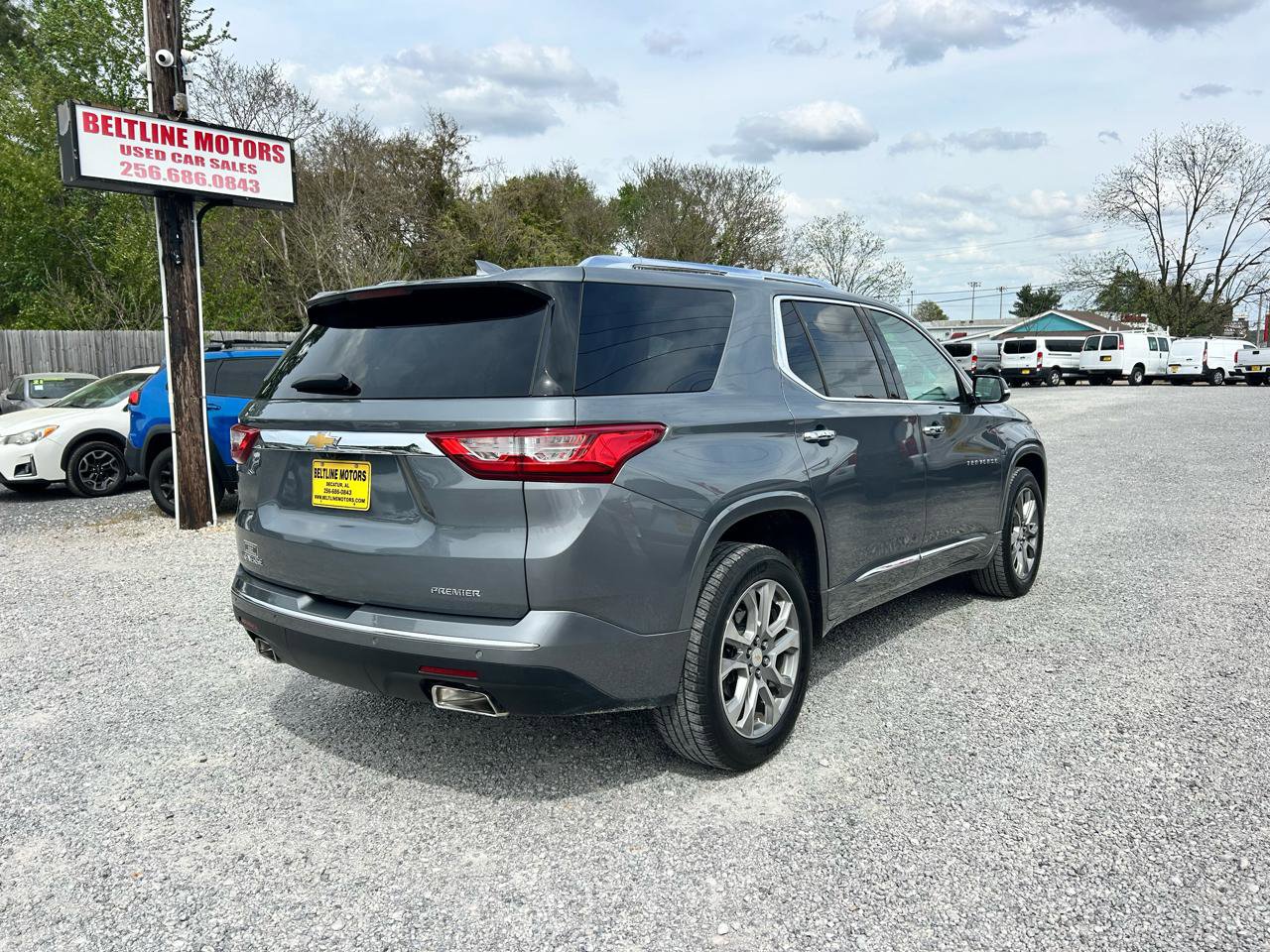 Used 2019 Chevrolet Traverse Premier w/ Driver Confidence II Package image 2