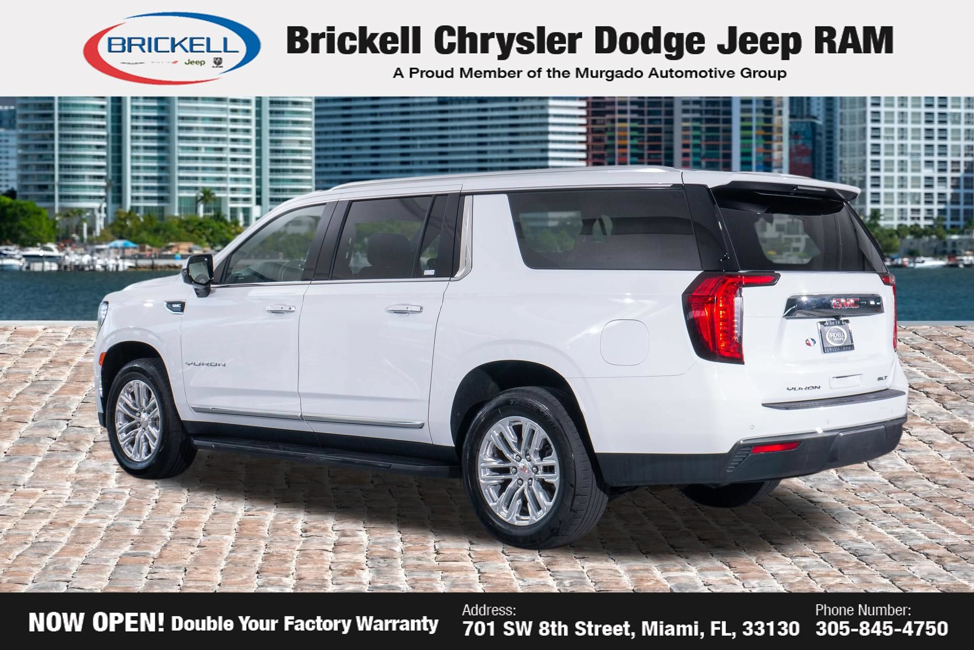 Used 2024 GMC Yukon XL SLT RWD image 5