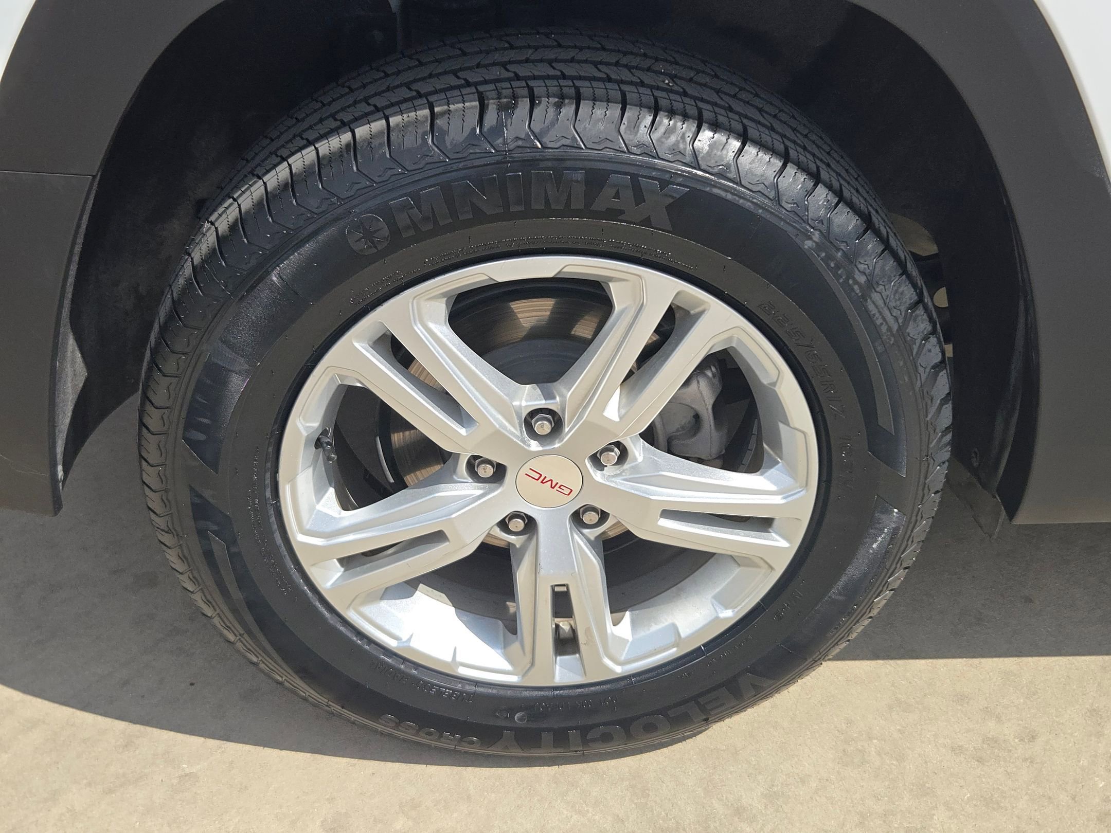 Used 2020 GMC Terrain SLE FWD image 31