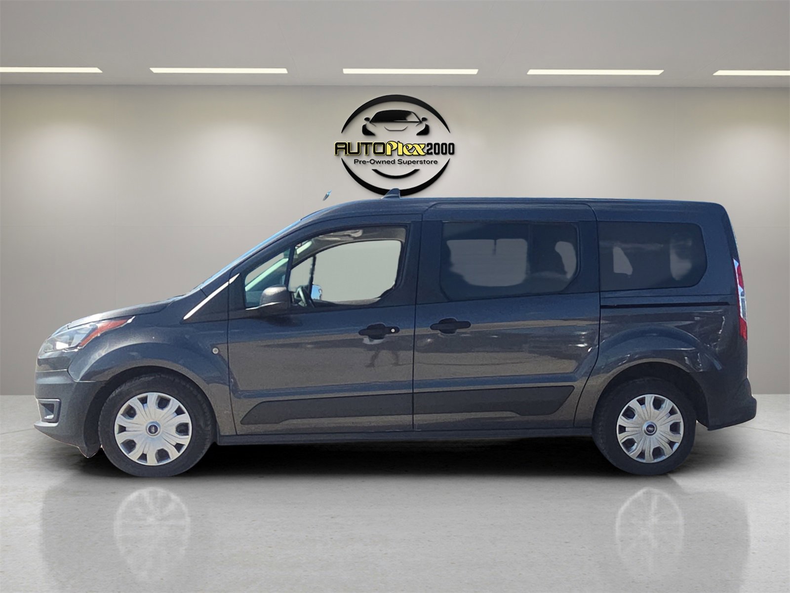 Used 2021 Ford Transit Connect XL image 4