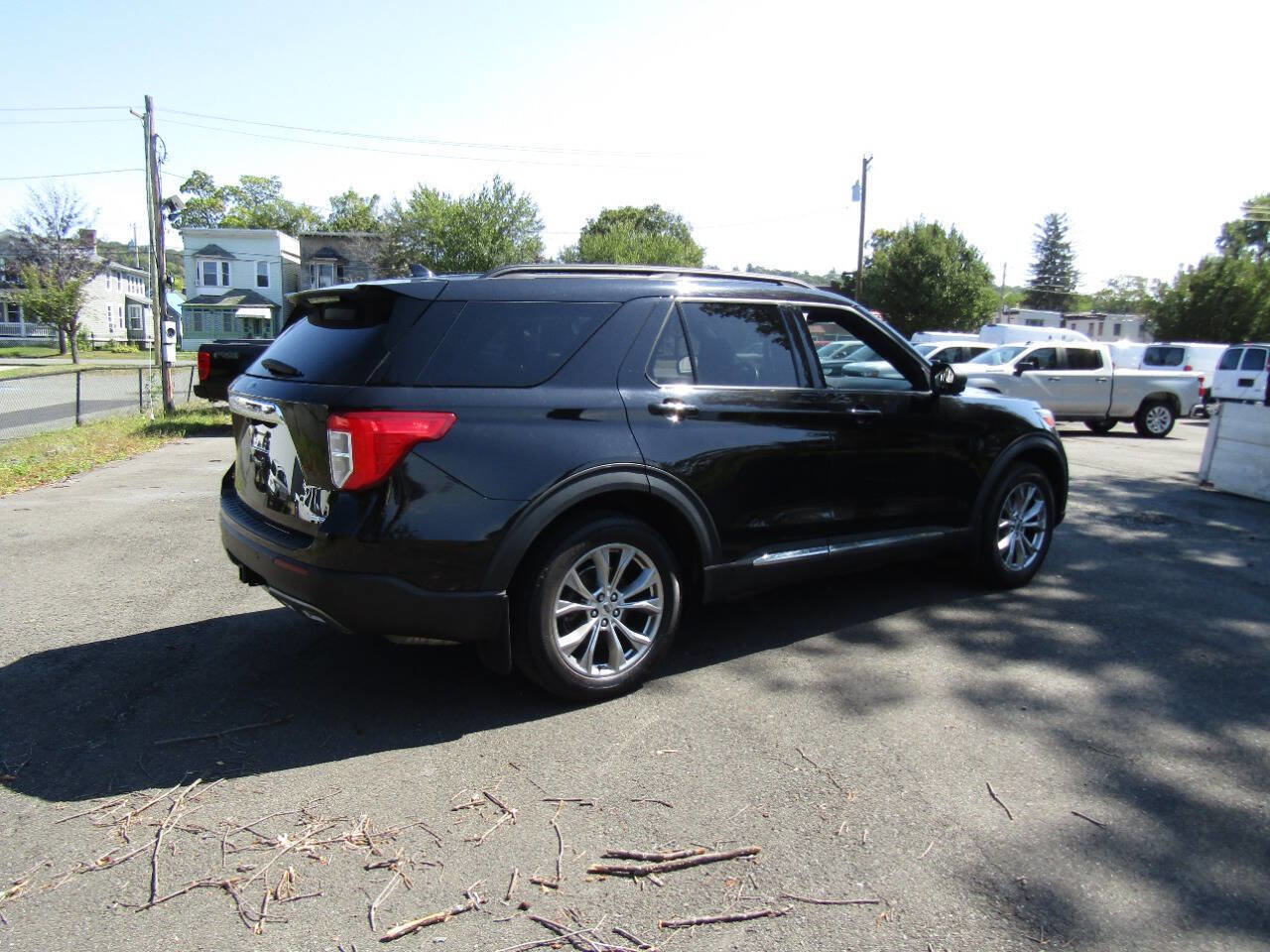 Used 2020 Ford Explorer XLT w/ Equipment Group 202A image 47