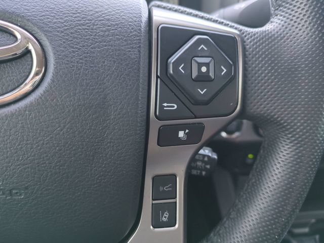 Used 2023 Toyota Tacoma SR5 AWD/4WD image 29