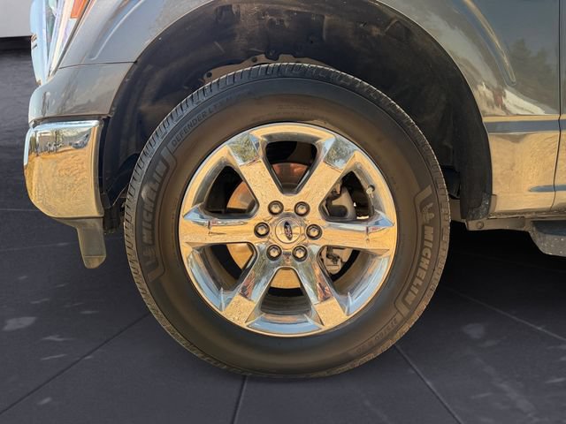 Used 2023 Ford F150 Lariat w/ Bed Utility Package AWD/4WD image 14
