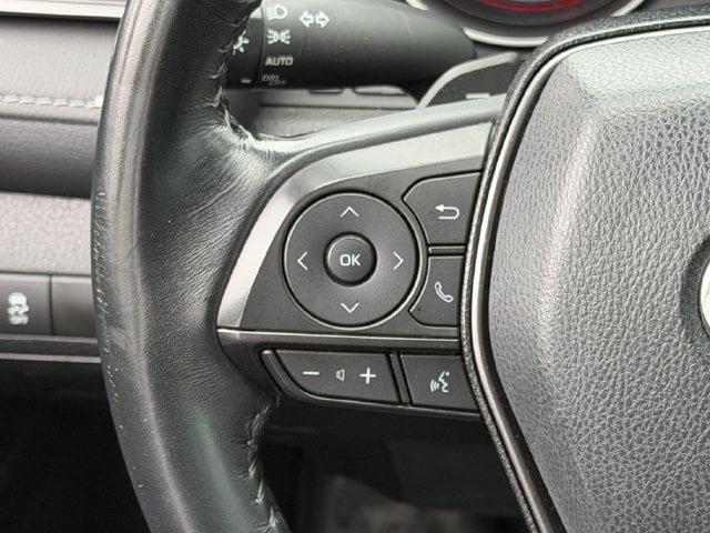 Used 2021 Toyota Camry XSE FWD image 13