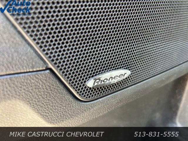 Used 2015 GMC Terrain SLE image 12