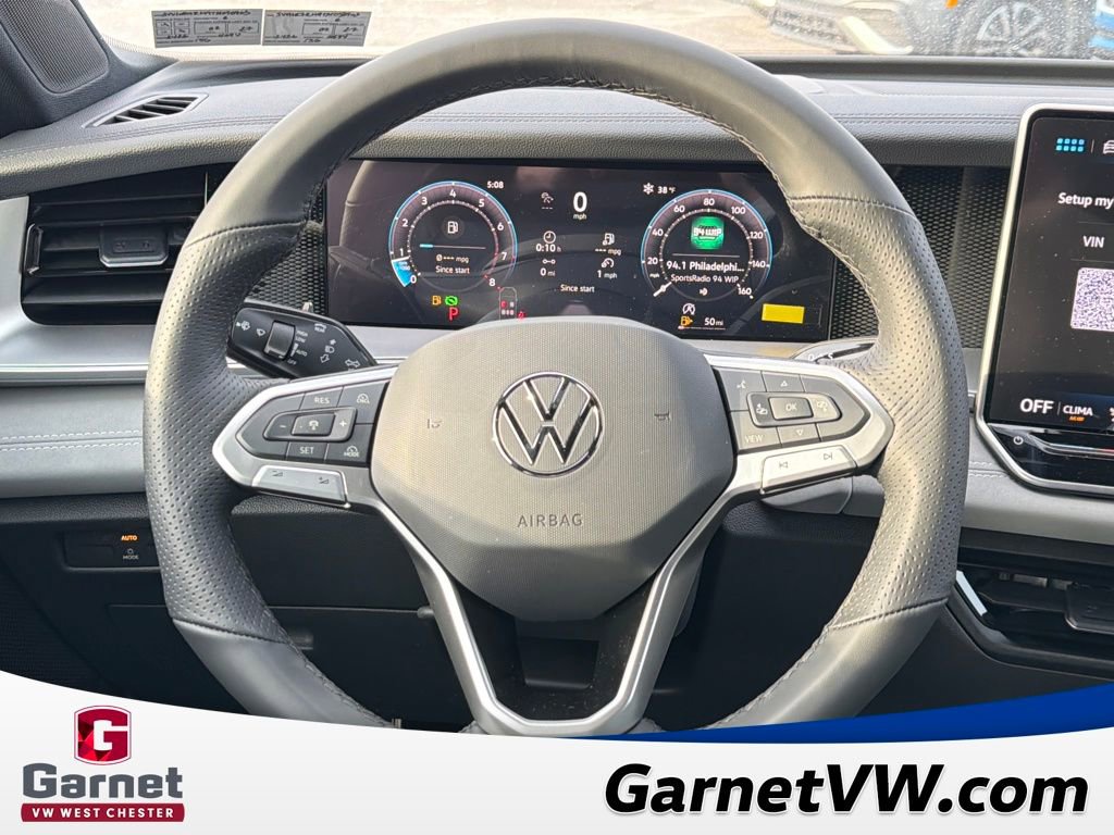 New 2026 Volkswagen Tiguan SE R-Line image 13