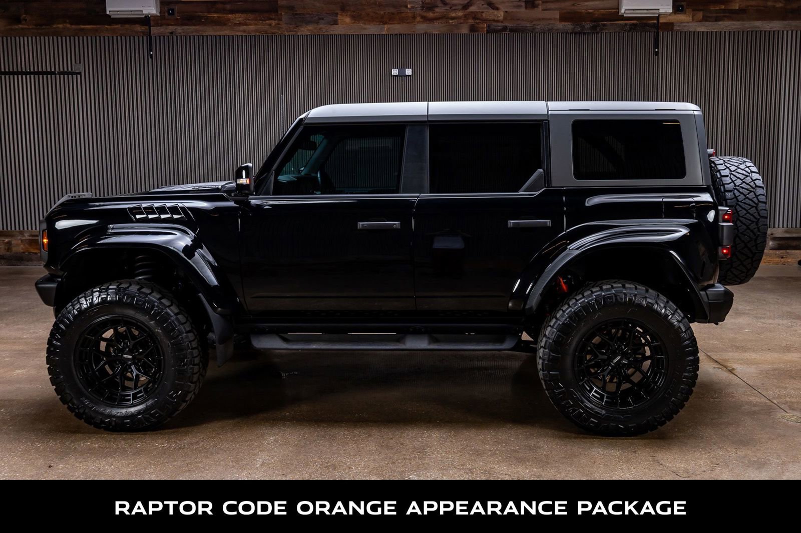 Used 2024 Ford Bronco Raptor image 6