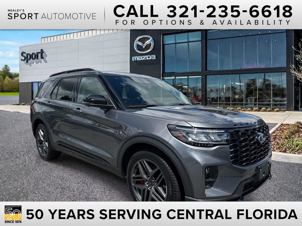 Used 2025 Ford Explorer ST AWD/4WD image 1