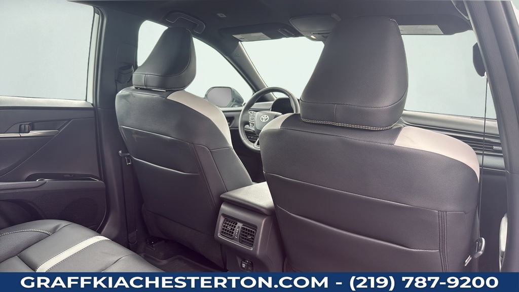 Used 2026 Toyota Camry SE w/ Convenience Package AWD/4WD image 34