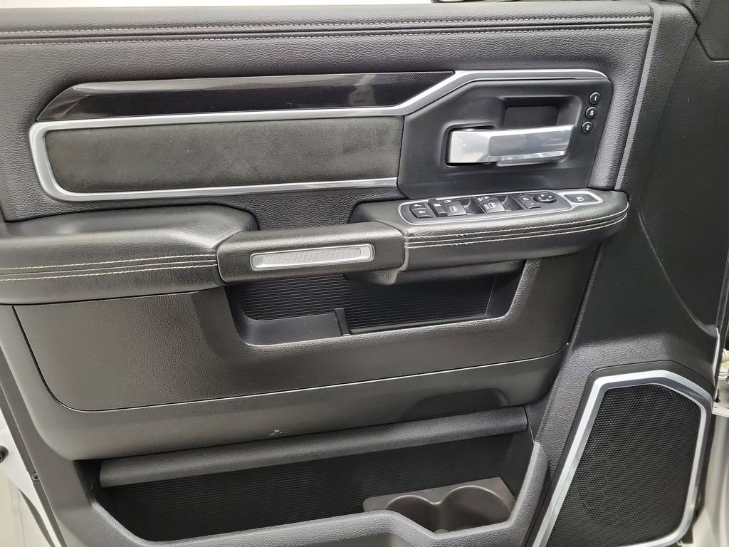 Used 2019 RAM 2500 Laramie image 15