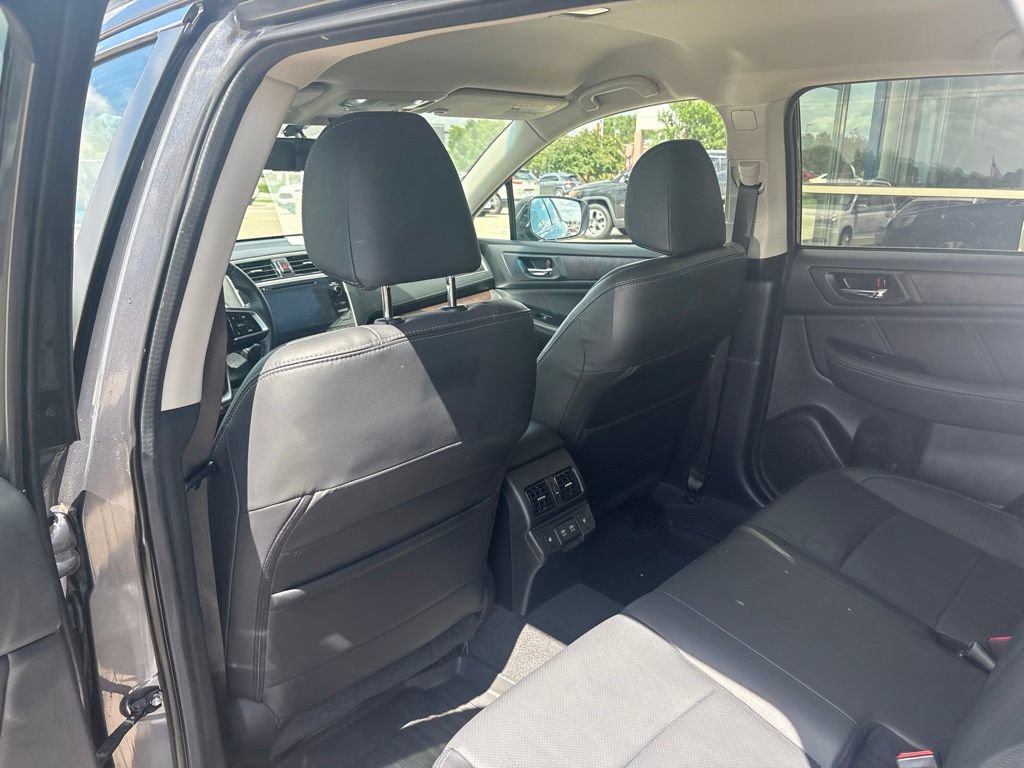 Used 2019 Subaru Outback 2.5i Limited AWD/4WD image 37
