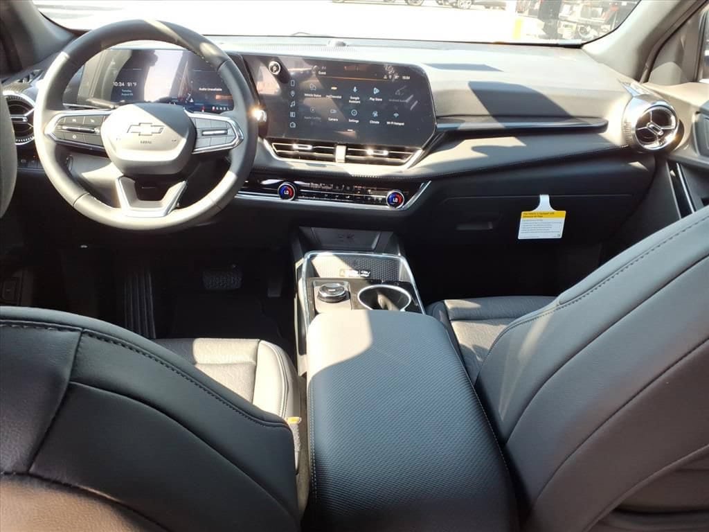 New 2027 Chevrolet Equinox LT w/ Convenience Package II FWD image 19