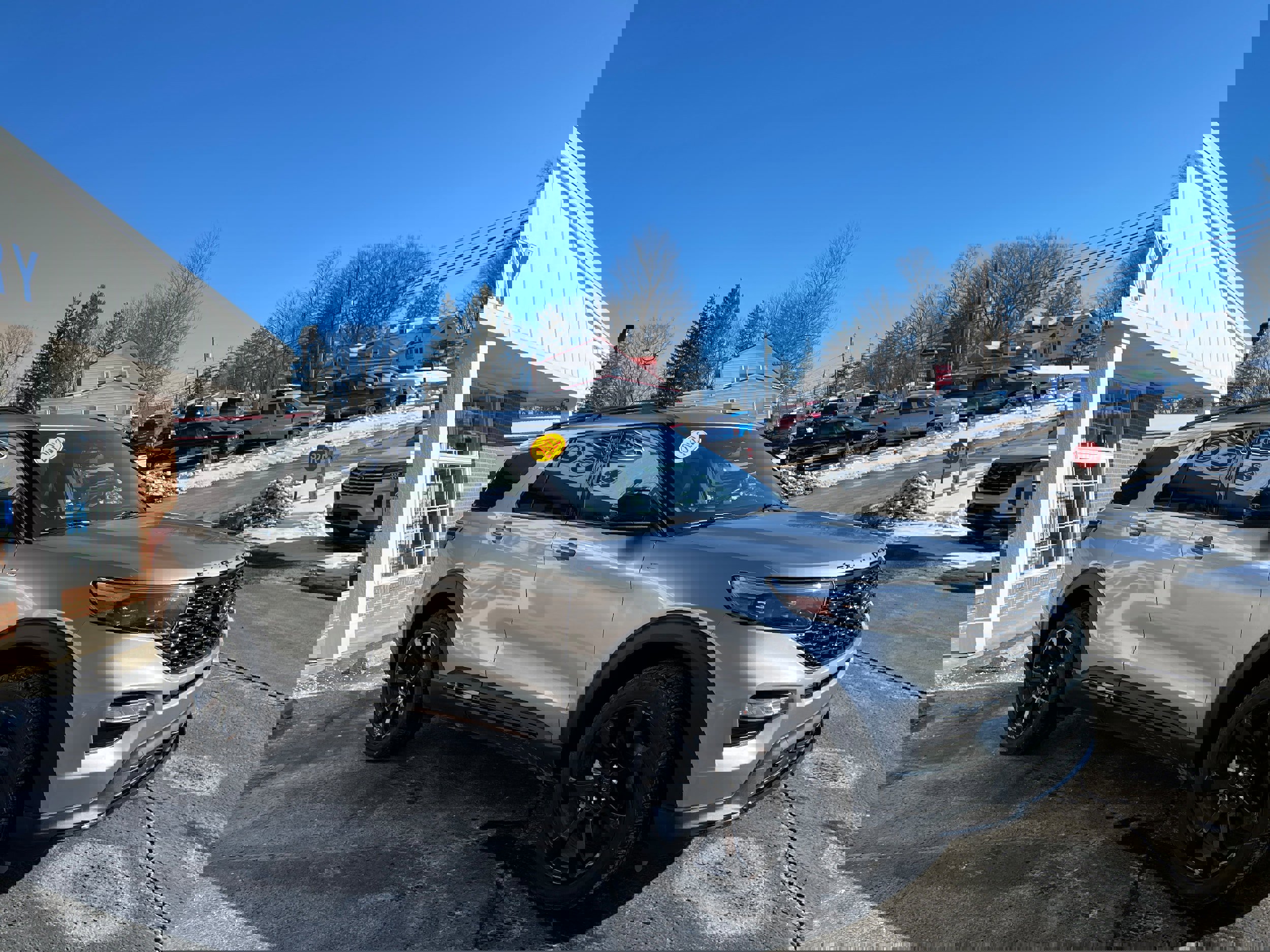 Used 2022 Ford Explorer ST-Line w/ Class IV Trailer Tow Package image 3