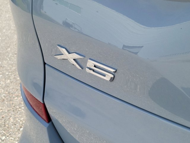 Used 2025 BMW X5 xDrive40i w/ Executive Package image 8