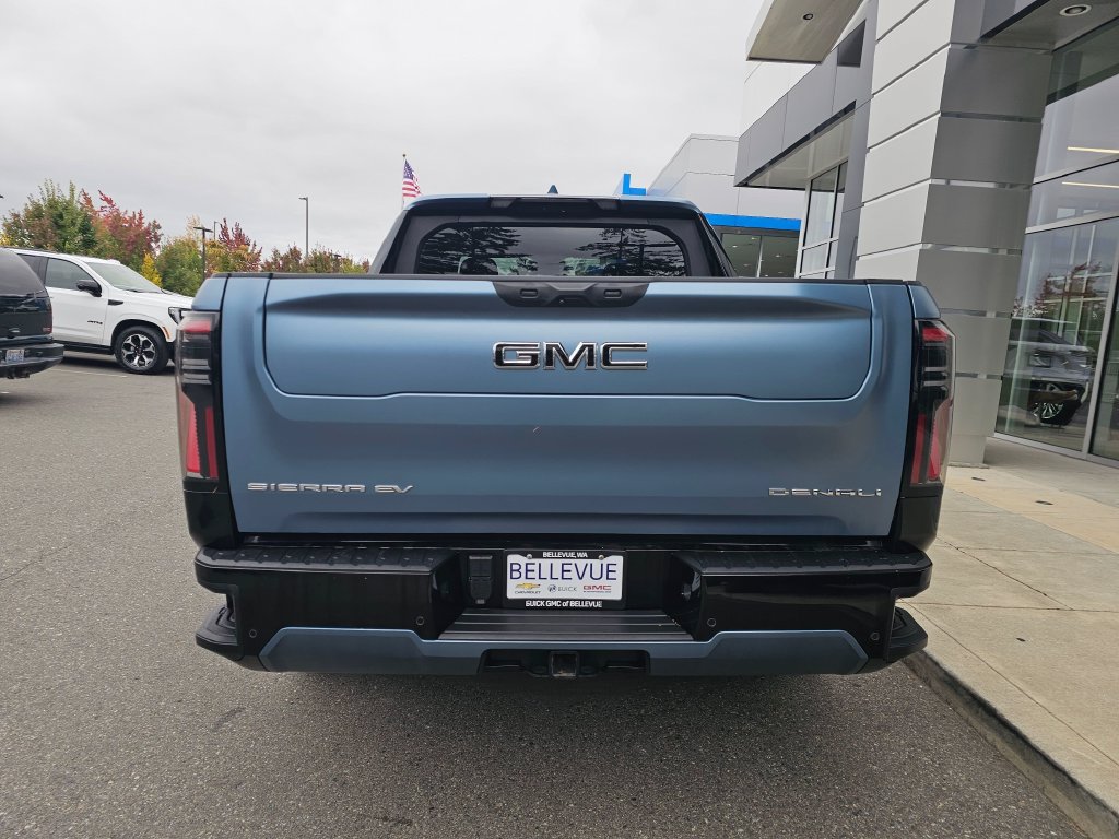 Used 2025 GMC Sierra EV Denali AWD/4WD image 6