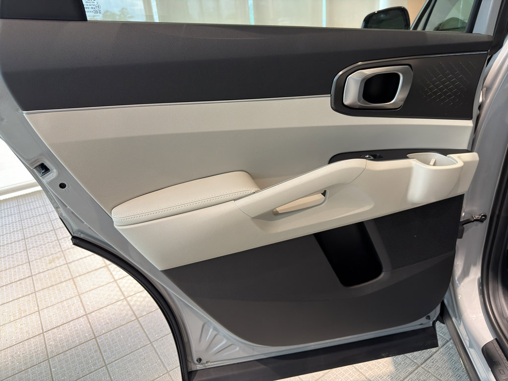 New 2026 Kia Sorento S image 19