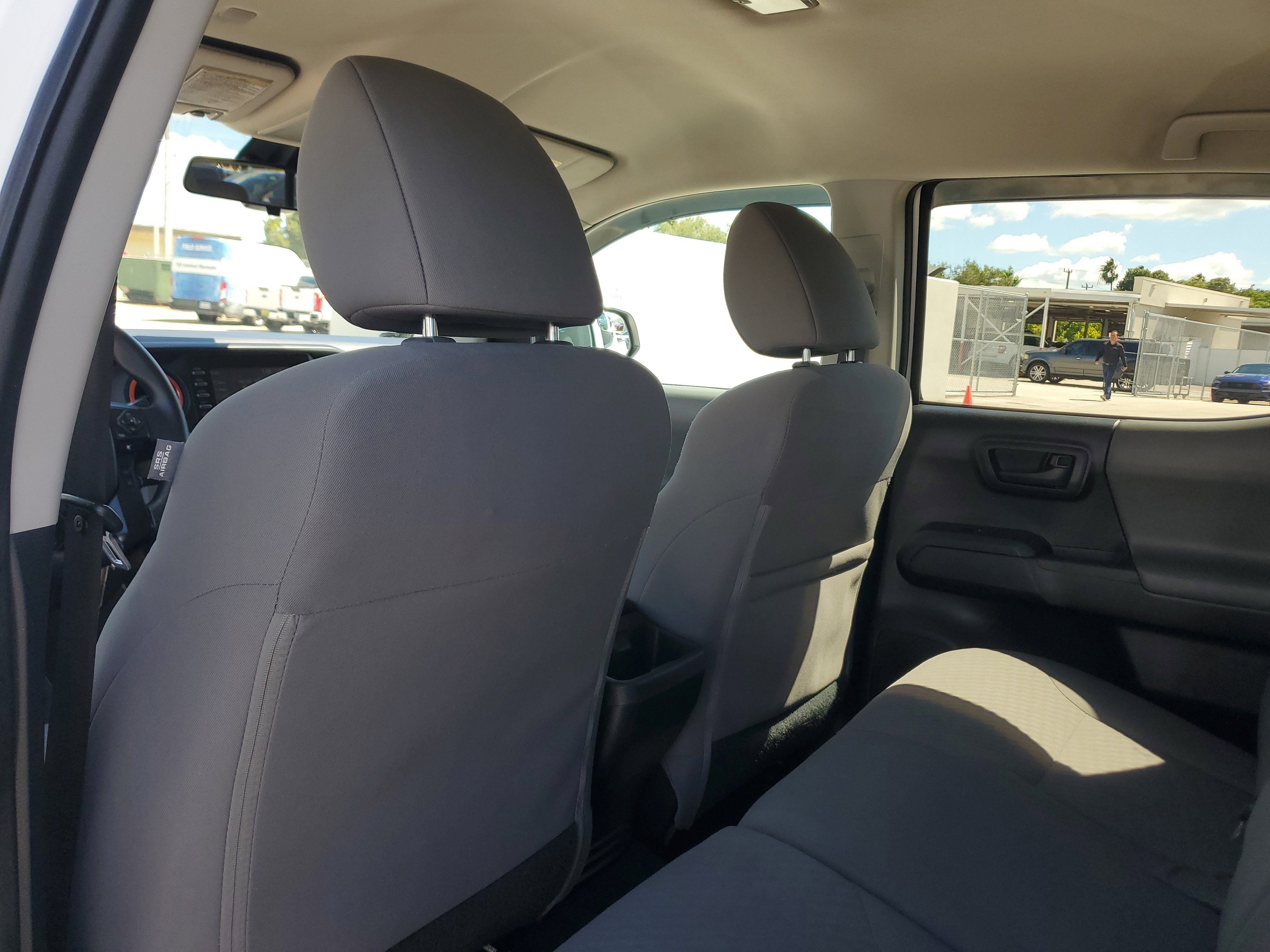 Used 2020 Toyota Tacoma SR image 13