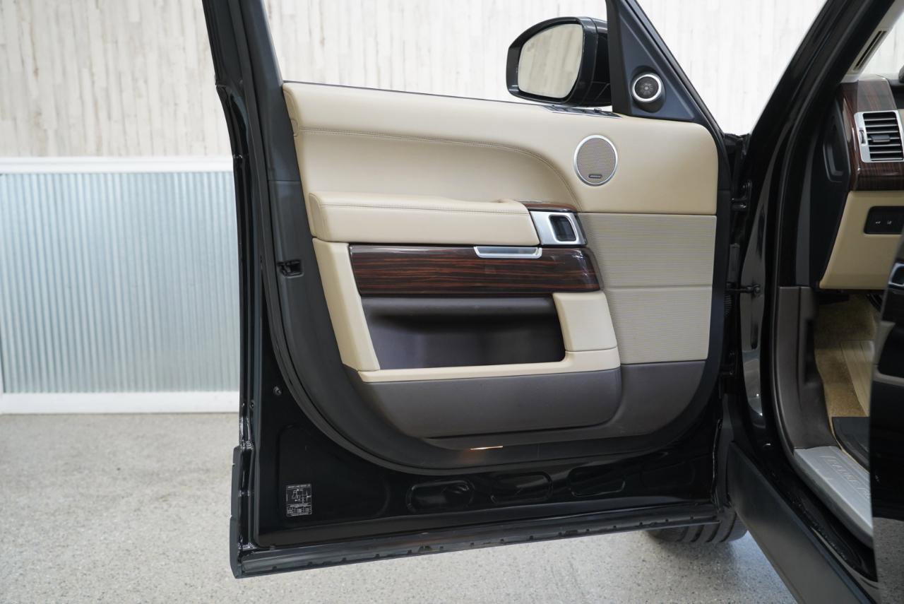 Used 2017 Land Rover Range Rover Supercharged image 29