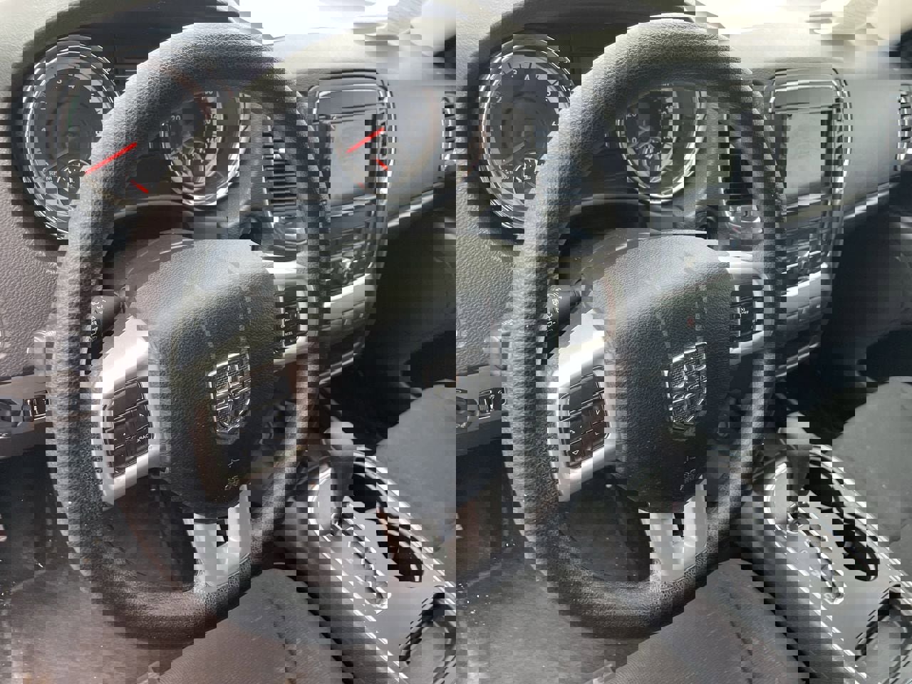 Used 2013 Dodge Durango SXT image 7