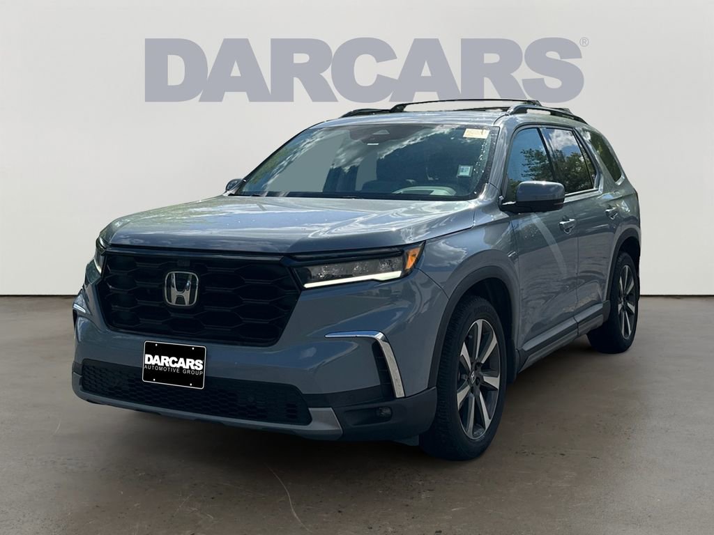 Used 2023 Honda Pilot Elite image 3
