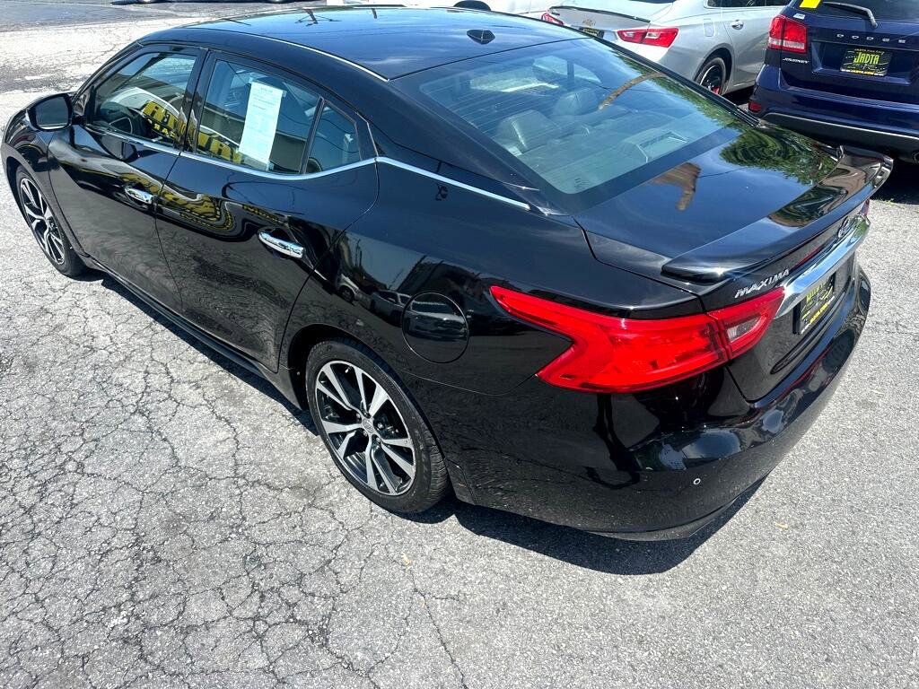 Used 2018 Nissan Maxima 3.5 SV image 4